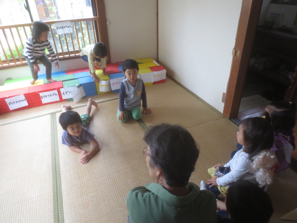 f:id:donkoro:20150826103359j:plain f:id:donkoro:20150826103359j:plain