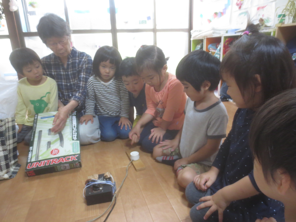 f:id:donkoro:20150907105557j:plain f:id:donkoro:20150907105557j:plain