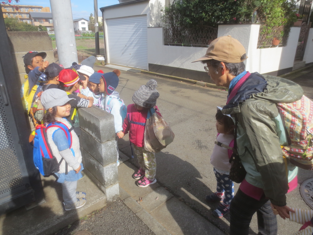 f:id:donkoro:20151119102549j:plain f:id:donkoro:20151119102549j:plain